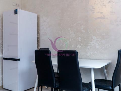 квартира за адресою Хіміків вул., 28, к.1-6