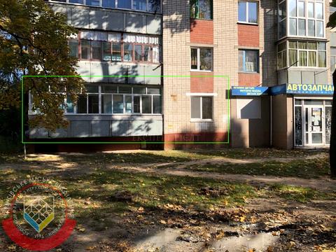 комерційна за адресою Миру просп., 215