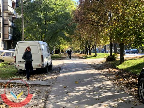 комерційна за адресою Миру просп., 215