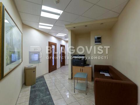 комерційна за адресою Велика Васильківська вул. (Червоноармійська), 64