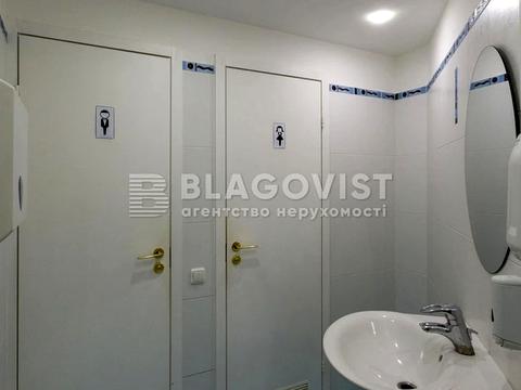 комерційна за адресою Велика Васильківська вул. (Червоноармійська), 64