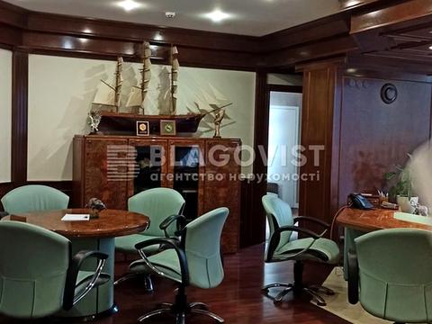 комерційна за адресою Київ, Велика Васильківська вул. (Червоноармійська), 64