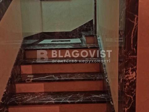 комерційна за адресою Київ, Велика Васильківська вул. (Червоноармійська), 64