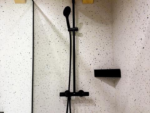 дом по адресу Карпатская ул.