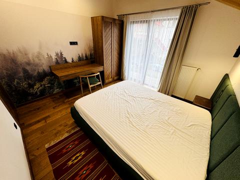 дом по адресу Карпатская ул.