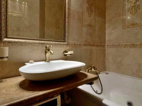 квартира по адресу Василия Тютюнника ул. (Анрі Барбюса), 37/1