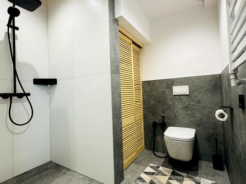 дом по адресу Карпатская ул.