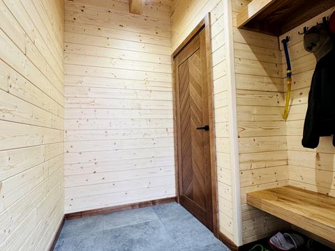 дом по адресу Карпатская ул.