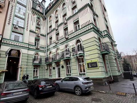 комерційна за адресою Кожум'яцька вул., 10-А