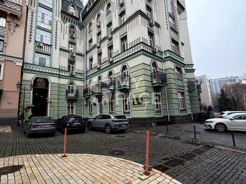 комерційна за адресою Кожум'яцька вул., 10-А