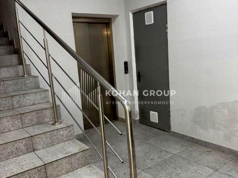 комерційна за адресою Проскурівська вул., 12 