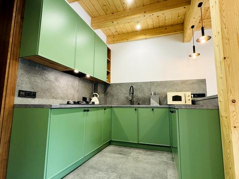 дом по адресу Карпатская ул.