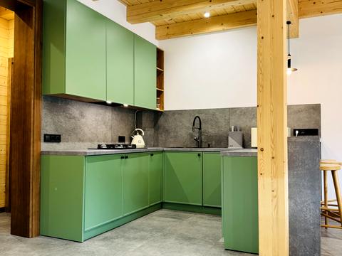 дом по адресу Карпатская ул.