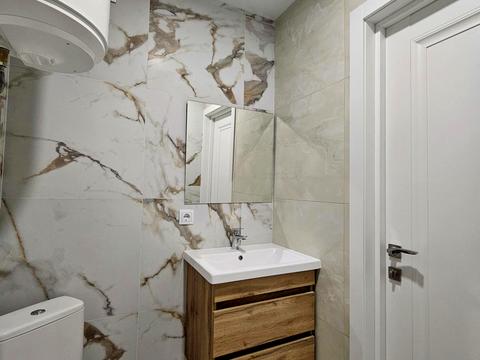 квартира за адресою Олега Мудрака вул. (Генерала Наумова), 1-Б