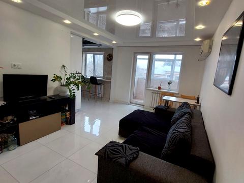 квартира за адресою Василя Мельникова вул. (Межлаука), 8