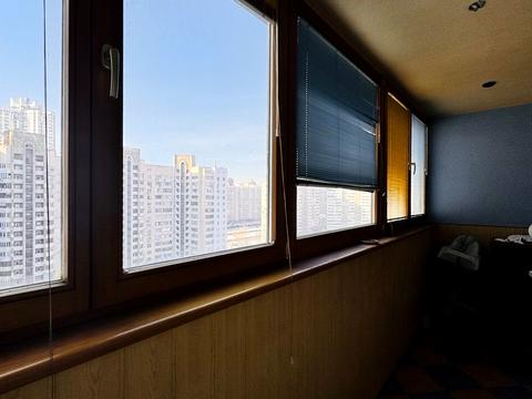 квартира за адресою Київ, Драгоманова вул., 44-А