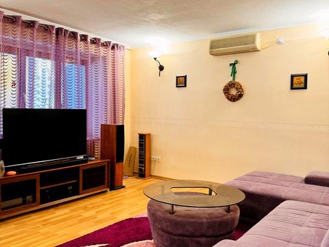 квартира за адресою Київ, Драгоманова вул., 44-А