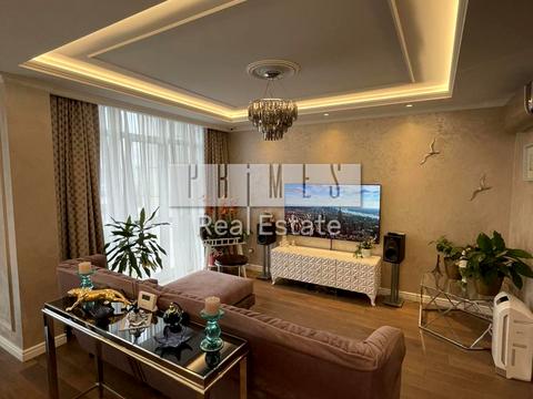 квартира за адресою Андрія Верхогляда вул. (Михайла Драгомирова), 2