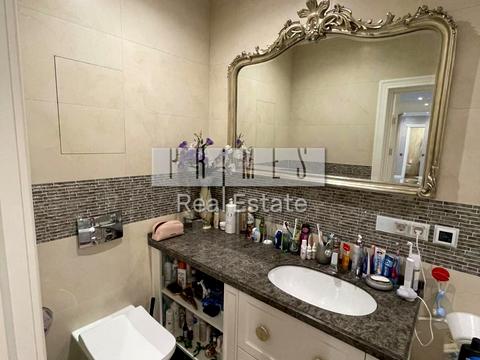 квартира за адресою Андрія Верхогляда вул. (Михайла Драгомирова), 2