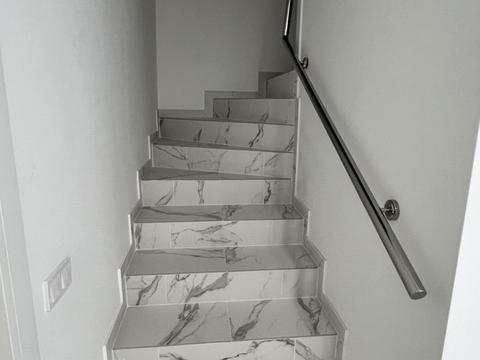 будинок за адресою Вишнева вул.