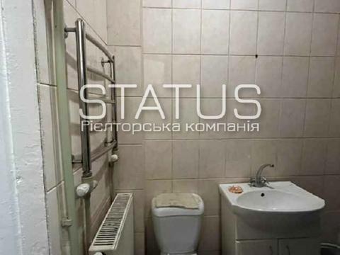 квартира за адресою Партизанська вул., 10