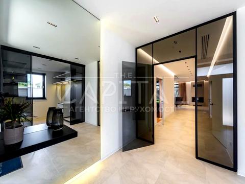 дом по адресу Осіння