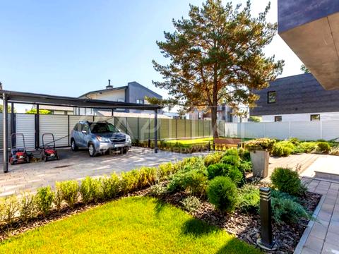 дом по адресу Осіння