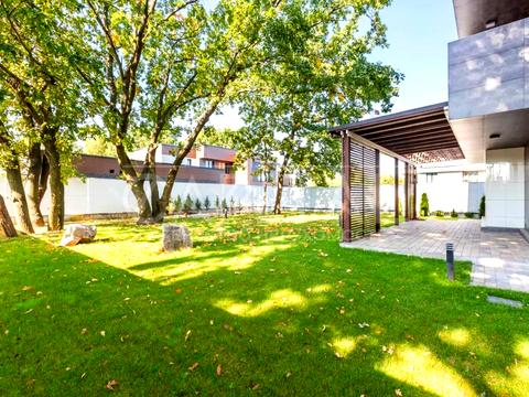 дом по адресу Осіння