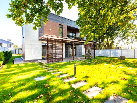 дом по адресу Осіння