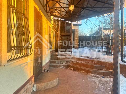 будинок за адресою вул. Івана Франка, 10