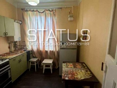 квартира за адресою Партизанська вул., 10