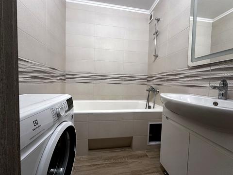 квартира за адресою Анни Ахматової вул., 14-Б