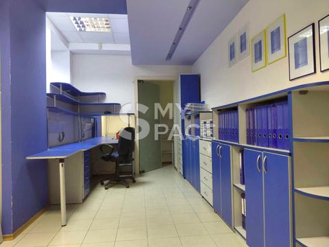 комерційна за адресою Оленівська вул., 10