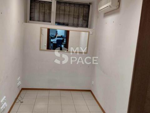 комерційна за адресою Оленівська вул., 10