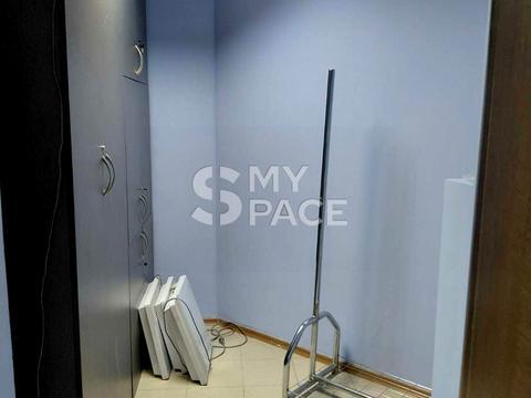 комерційна за адресою Оленівська вул., 10