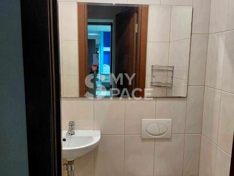 комерційна за адресою Оленівська вул., 10