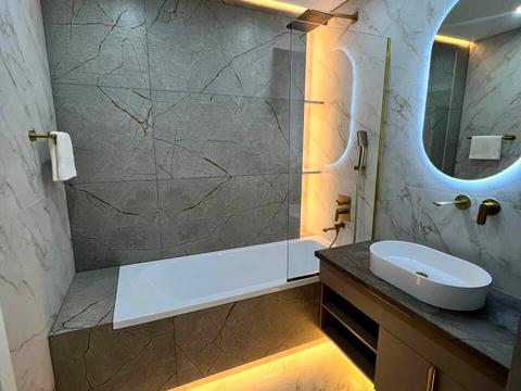 квартира по адресу Романа Левицкого ул., (Будинок 4)