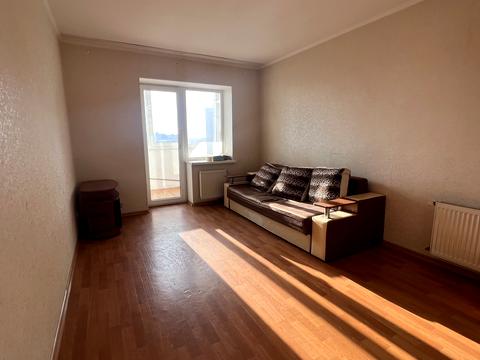 квартира за адресою Захисників України вул. (1-го Травня), 19