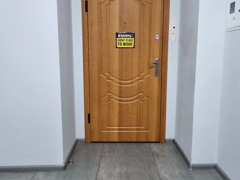 комерційна за адресою Героїв Майдану пл., 1