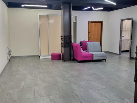 комерційна за адресою Героїв Майдану пл., 1