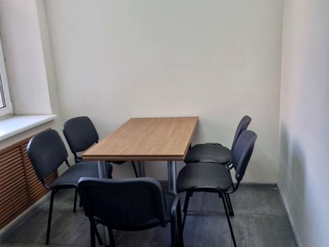 комерційна за адресою Героїв Майдану пл., 1