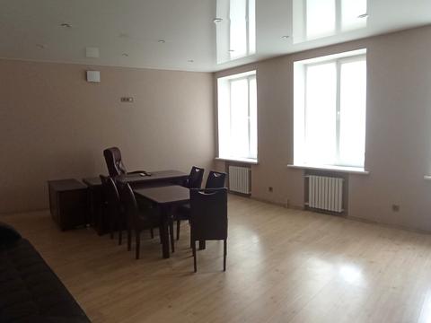 коммерческая по адресу Центральная ул., 2/4