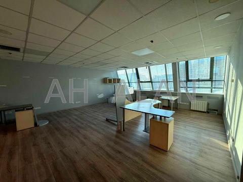 коммерческая по адресу Большая Васильковская ул. (Красноармейская), 1/1