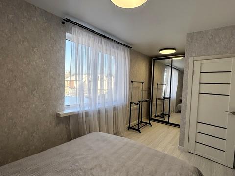 будинок за адресою Українська вул.