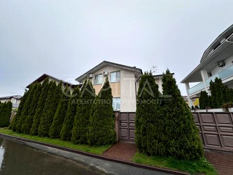 будинок за адресою Миколи Бажана просп.