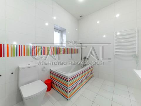 будинок за адресою Миколи Бажана просп.