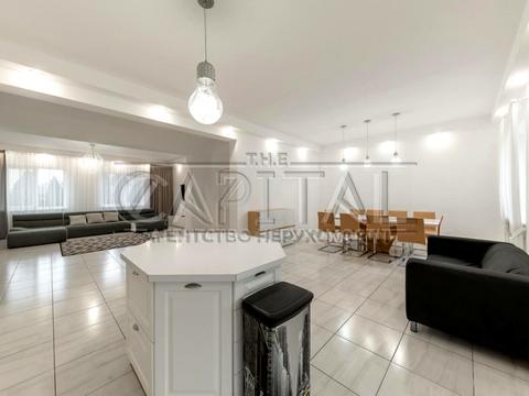 будинок за адресою Миколи Бажана просп.