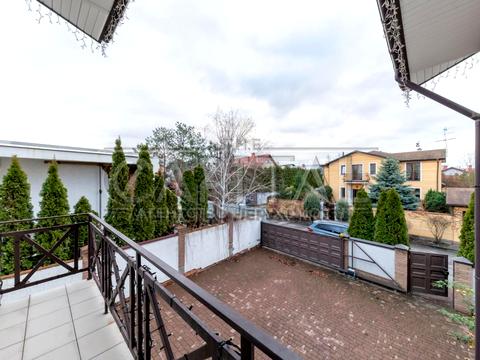 будинок за адресою Миколи Бажана просп.