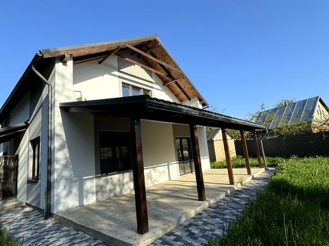 дом по адресу Центральна