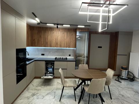 квартира по адресу Злуки просп., 7